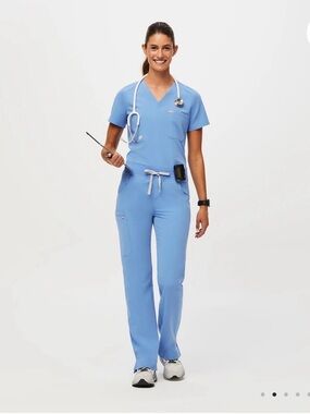 FIGS Kade Cargo Scrub Pant XS